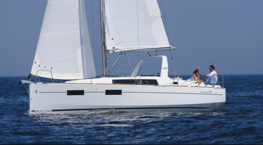 Oceanis 35